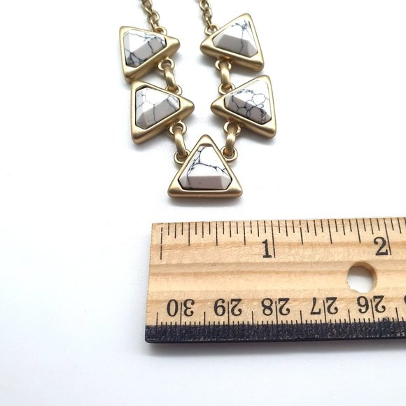 Loft Necklace Womens Brass Tone Triangle Black White Costume 16" Neck Extension - Picture 4 of 6